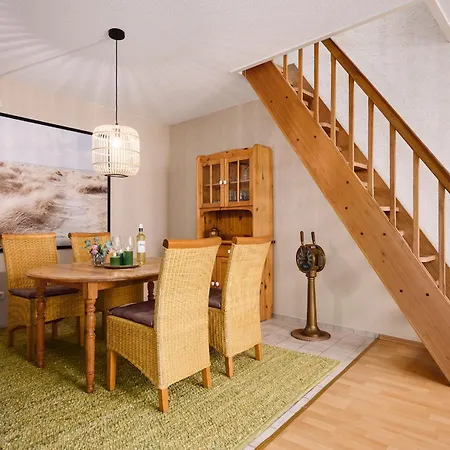 Deichweg 33 Kaeptns Kajuete