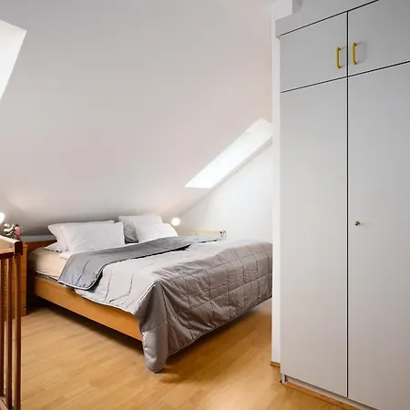 Apartamento Deichweg 33 Käptns Kajüte Kalifornien